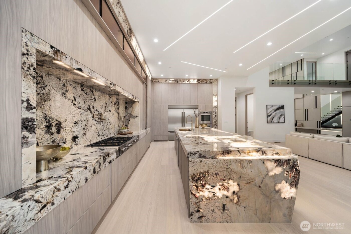 4599 NW 71st Avenue , Camas, WA 98607