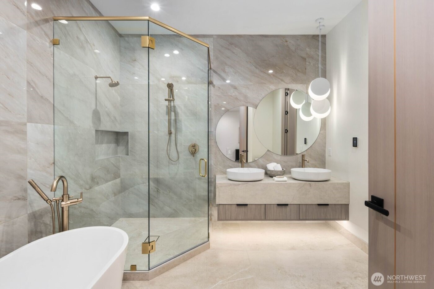 4599 NW 71st Avenue , Camas, WA 98607