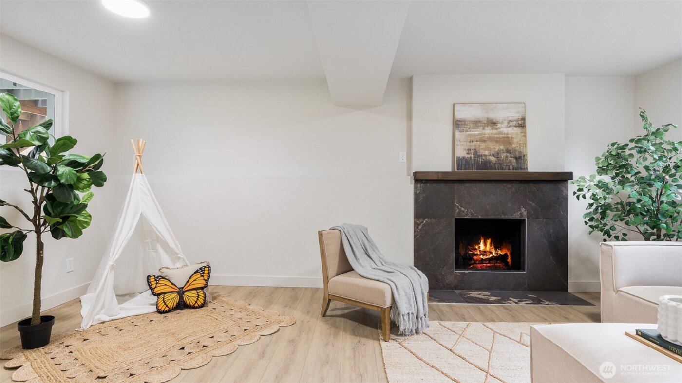 17069 142nd PL NE , Woodinville, WA 98072