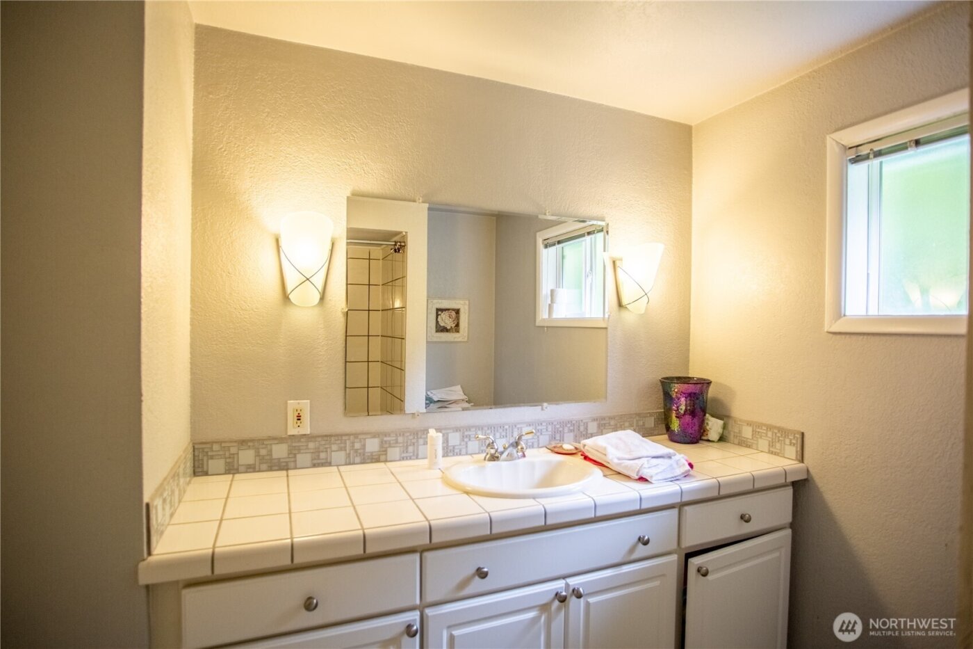 1825 Forest Hill Drive SE, Olympia, WA 98501