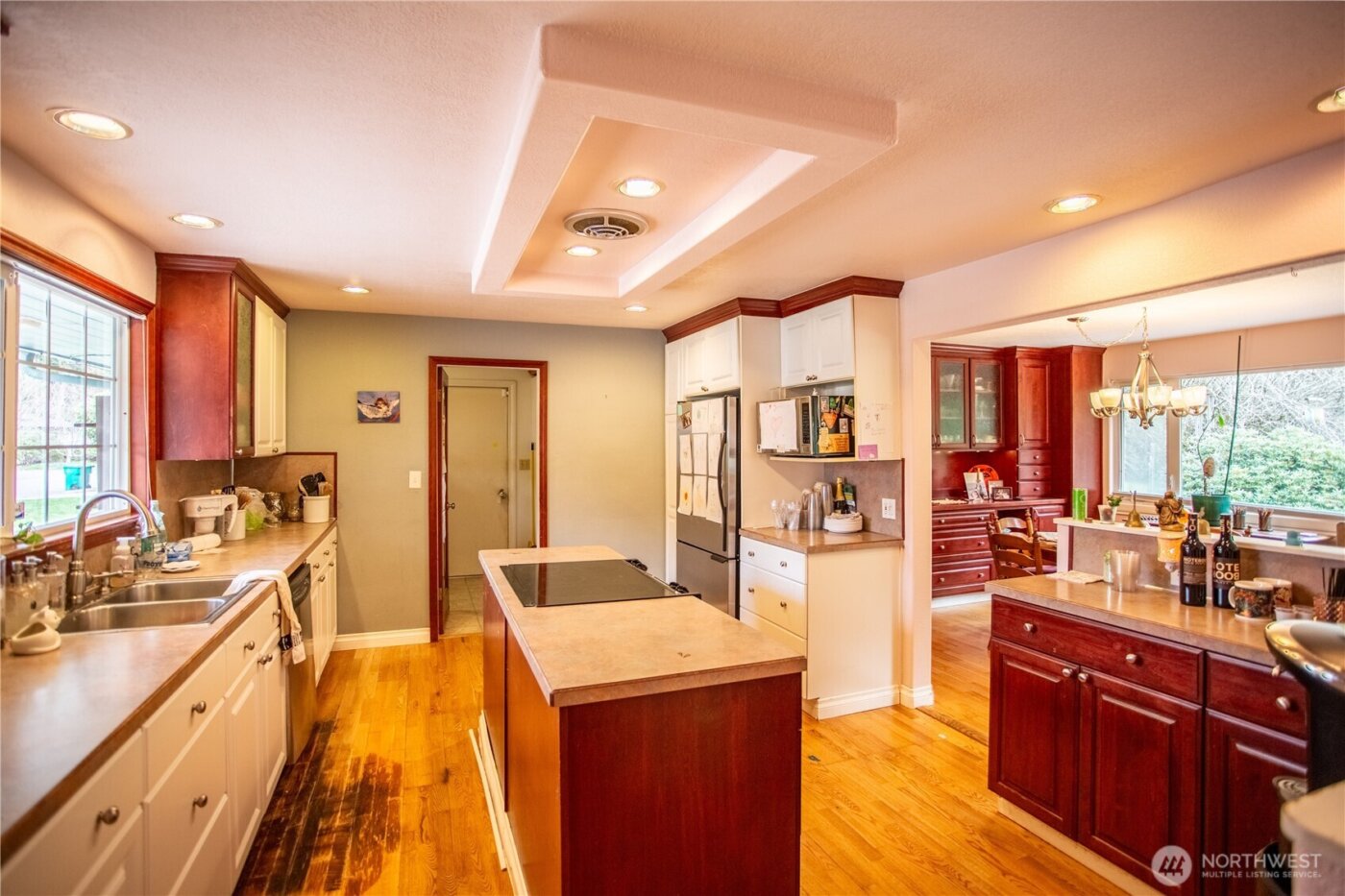 1825 Forest Hill Drive SE, Olympia, WA 98501