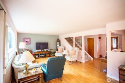 1825 Forest Hill Drive SE, Olympia, WA 98501 - Photo 3