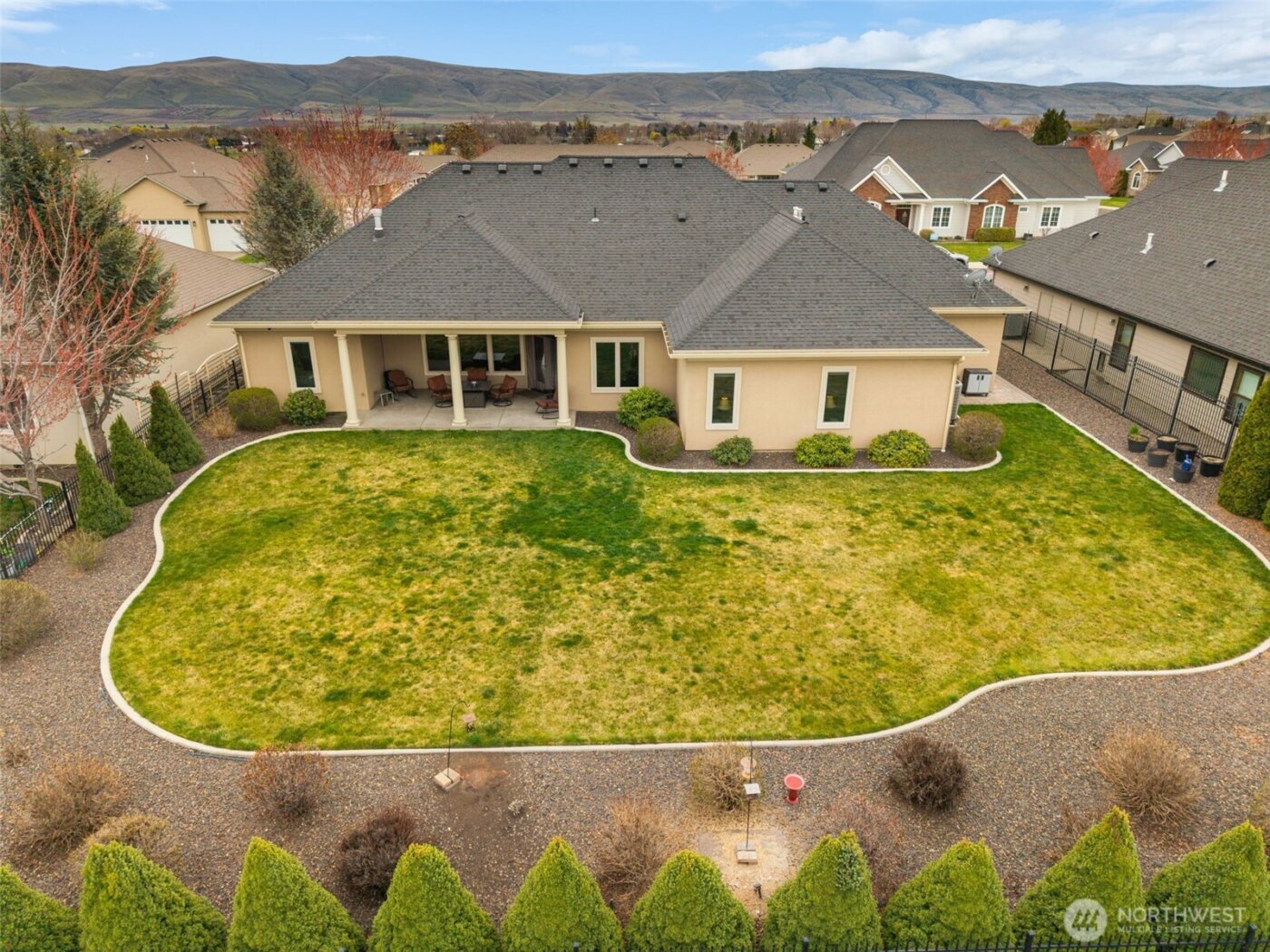 7505 Crestfields Road , Yakima, WA 98903