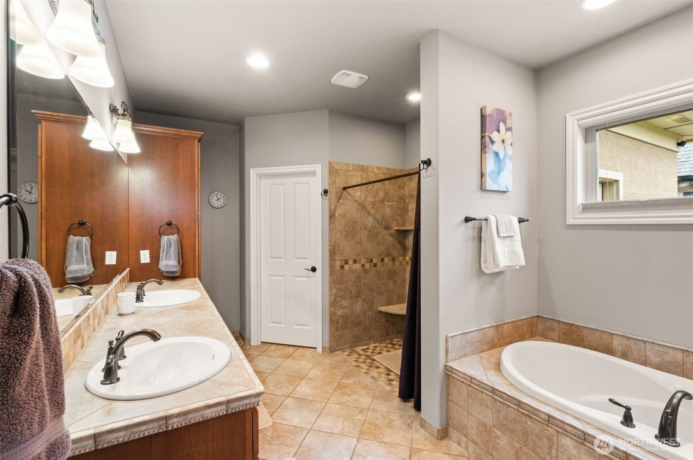 7505 Crestfields Road , Yakima, WA 98903