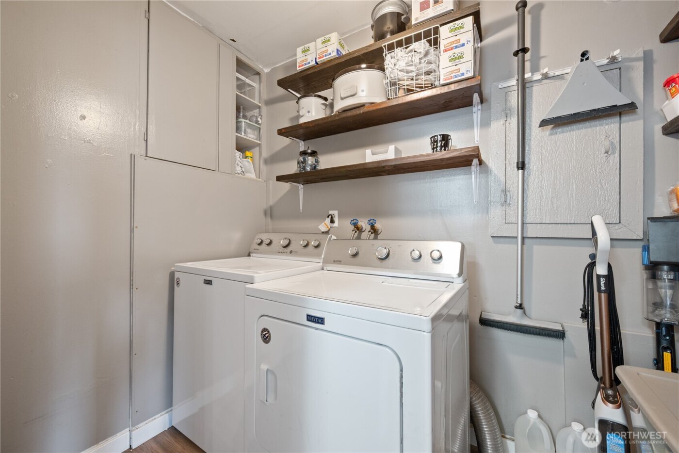 3102 Hemlock Street , Longview, WA 98632