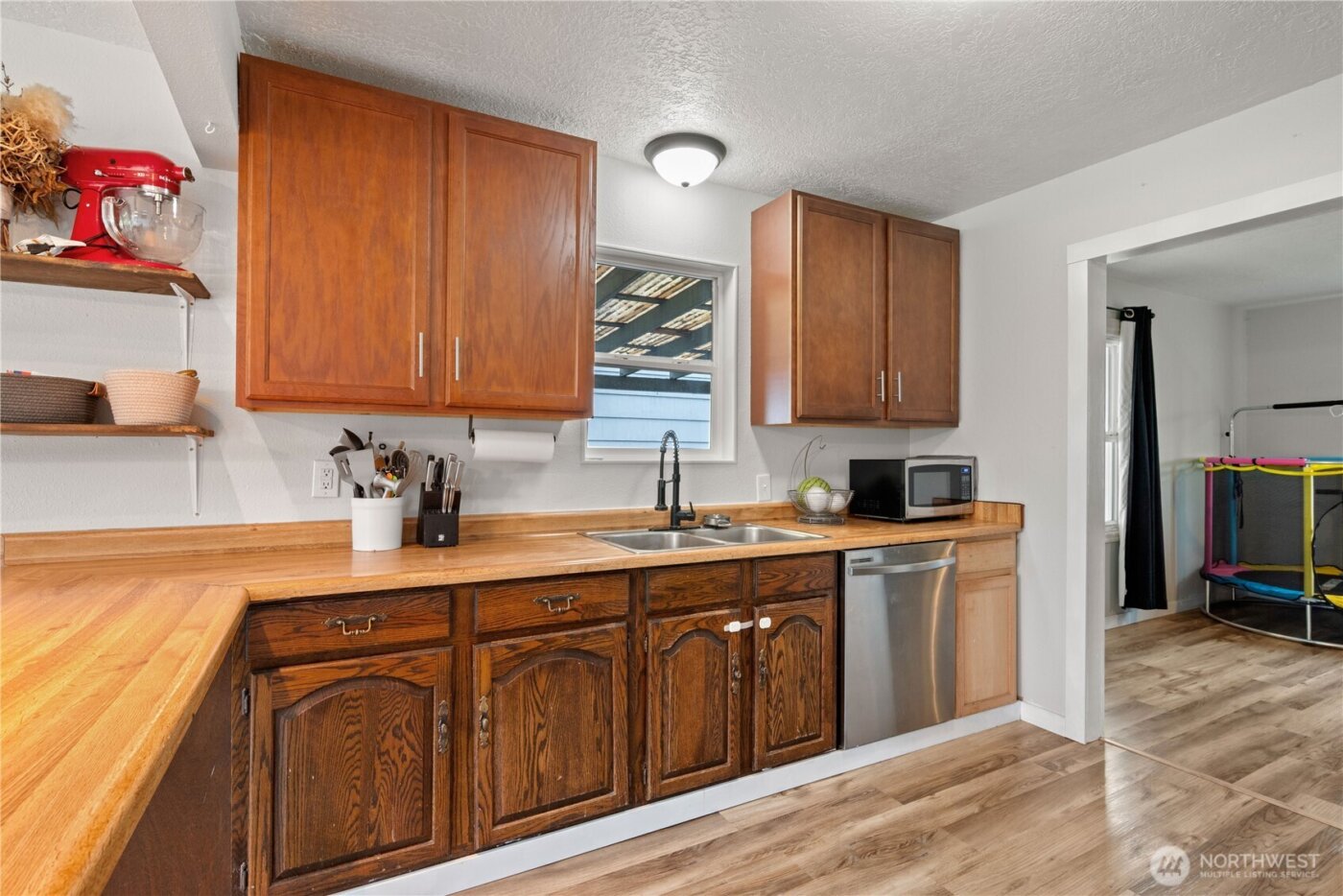 3102 Hemlock Street , Longview, WA 98632