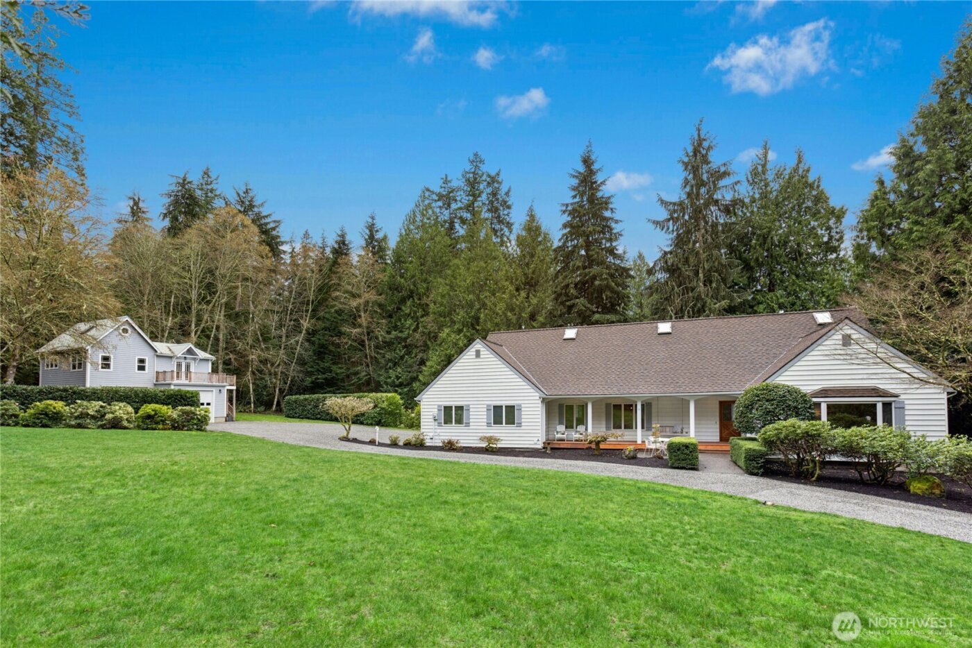 10235 Battle Point Drive NE, Bainbridge Island, WA 98110