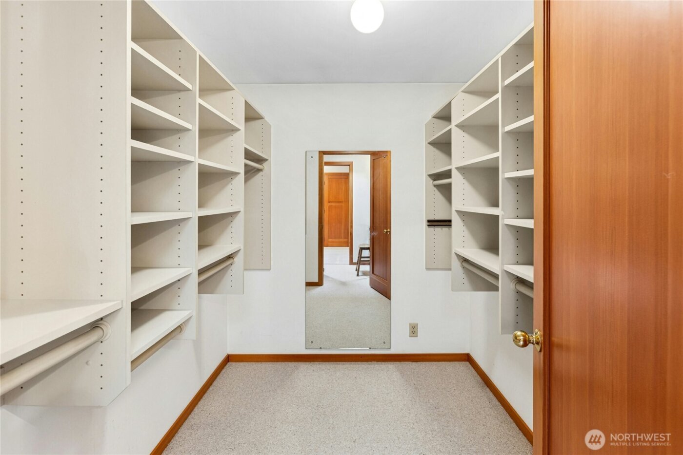 10235 Battle Point Drive NE, Bainbridge Island, WA 98110