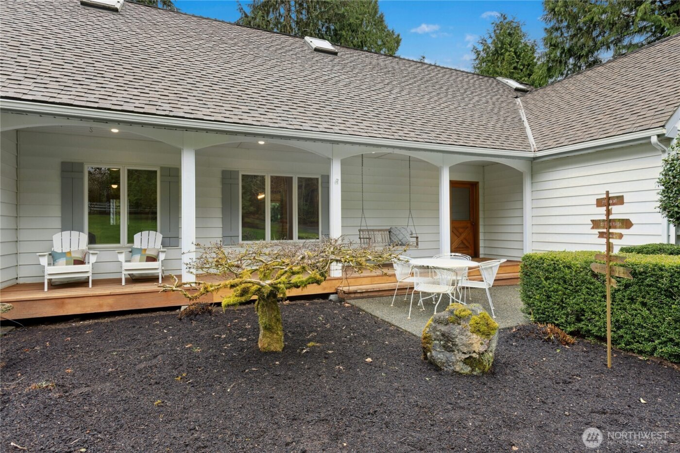 10235 Battle Point Drive NE, Bainbridge Island, WA 98110