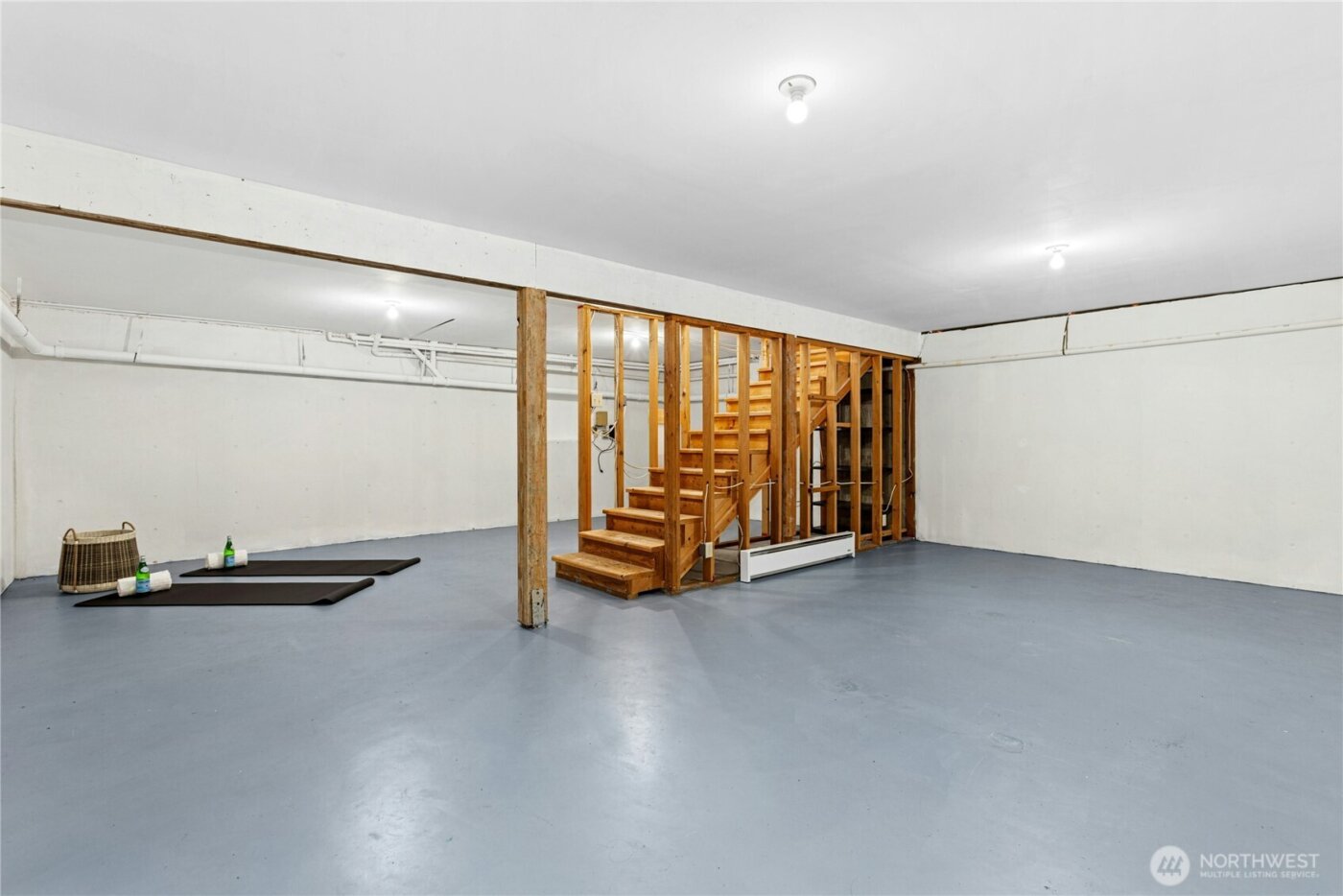 10235 Battle Point Drive NE, Bainbridge Island, WA 98110