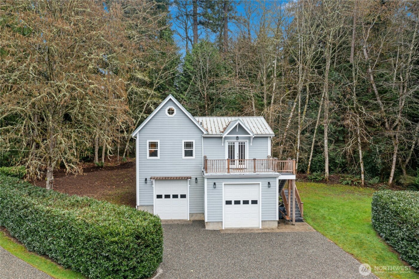 10235 Battle Point Drive NE, Bainbridge Island, WA 98110