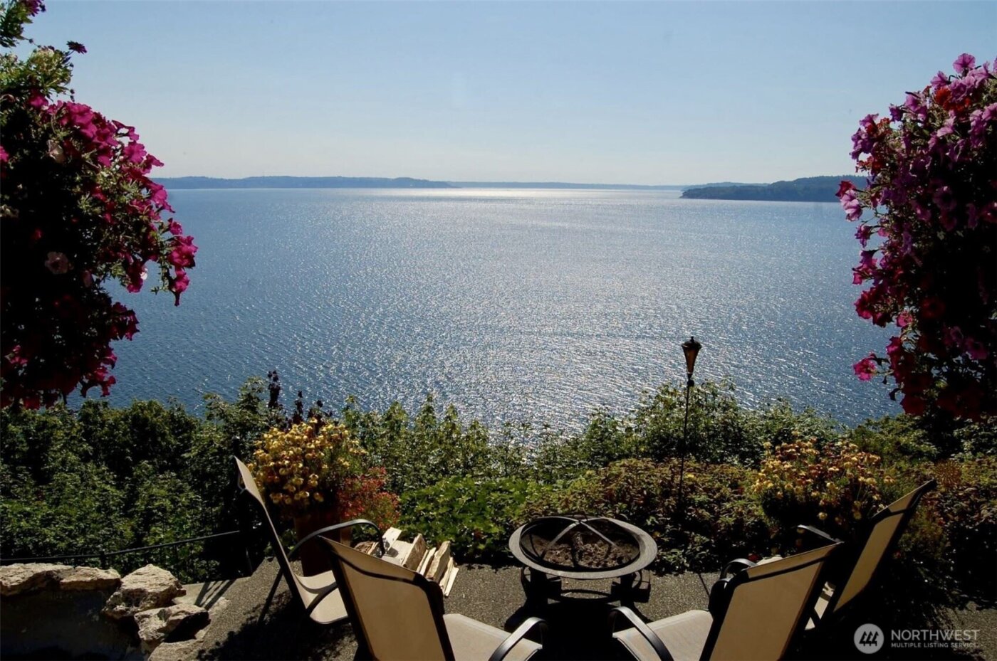 21553 1st Court S, Normandy Park, WA 98198-3007