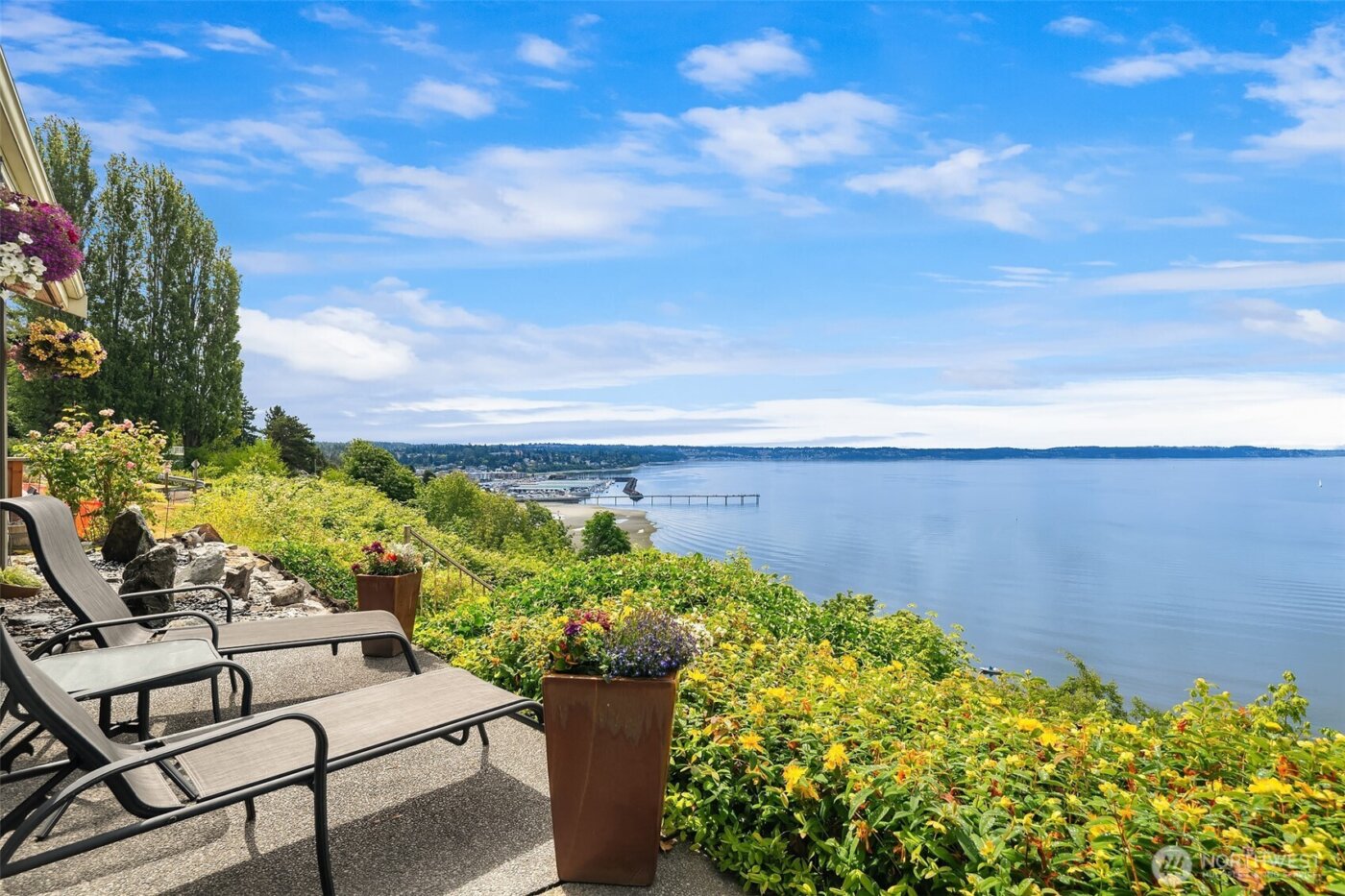 21553 1st Court S, Normandy Park, WA 98198-3007