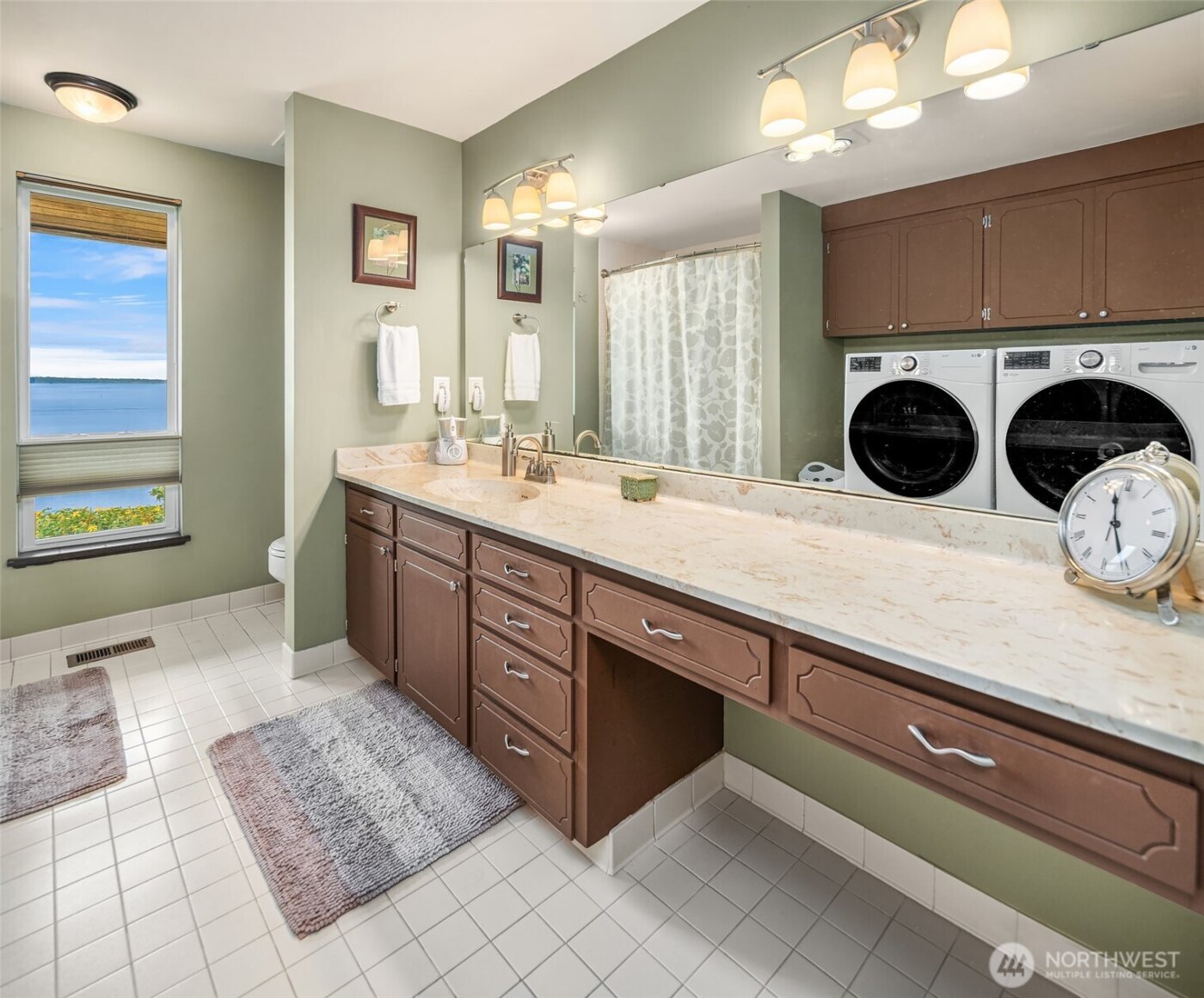 21553 1st Court S, Normandy Park, WA 98198-3007