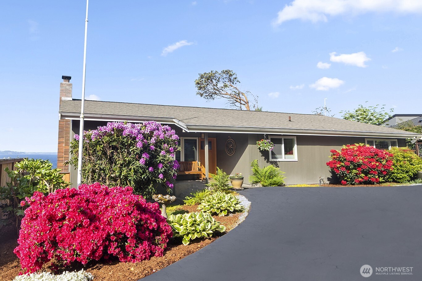 21553 1st Court S, Normandy Park, WA 98198-3007