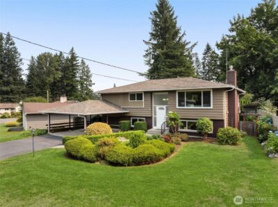 2520 166th Avenue NE, Bellevue, WA 98008