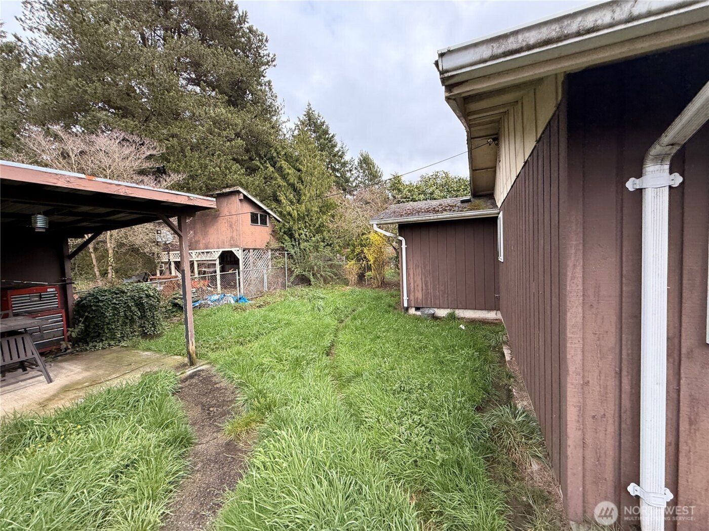 1011 E 68th , Tacoma, WA 98404