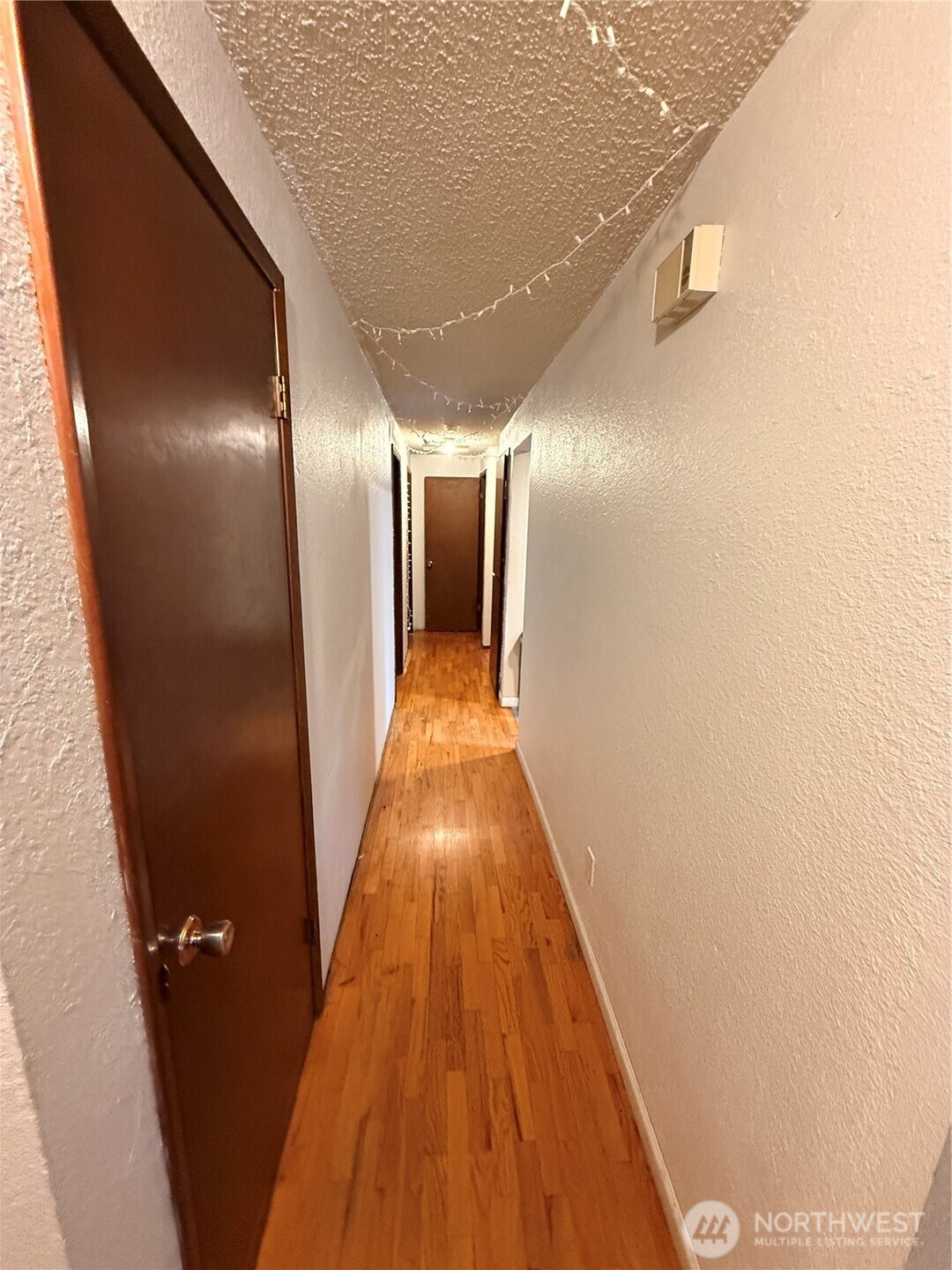 1011 E 68th , Tacoma, WA 98404