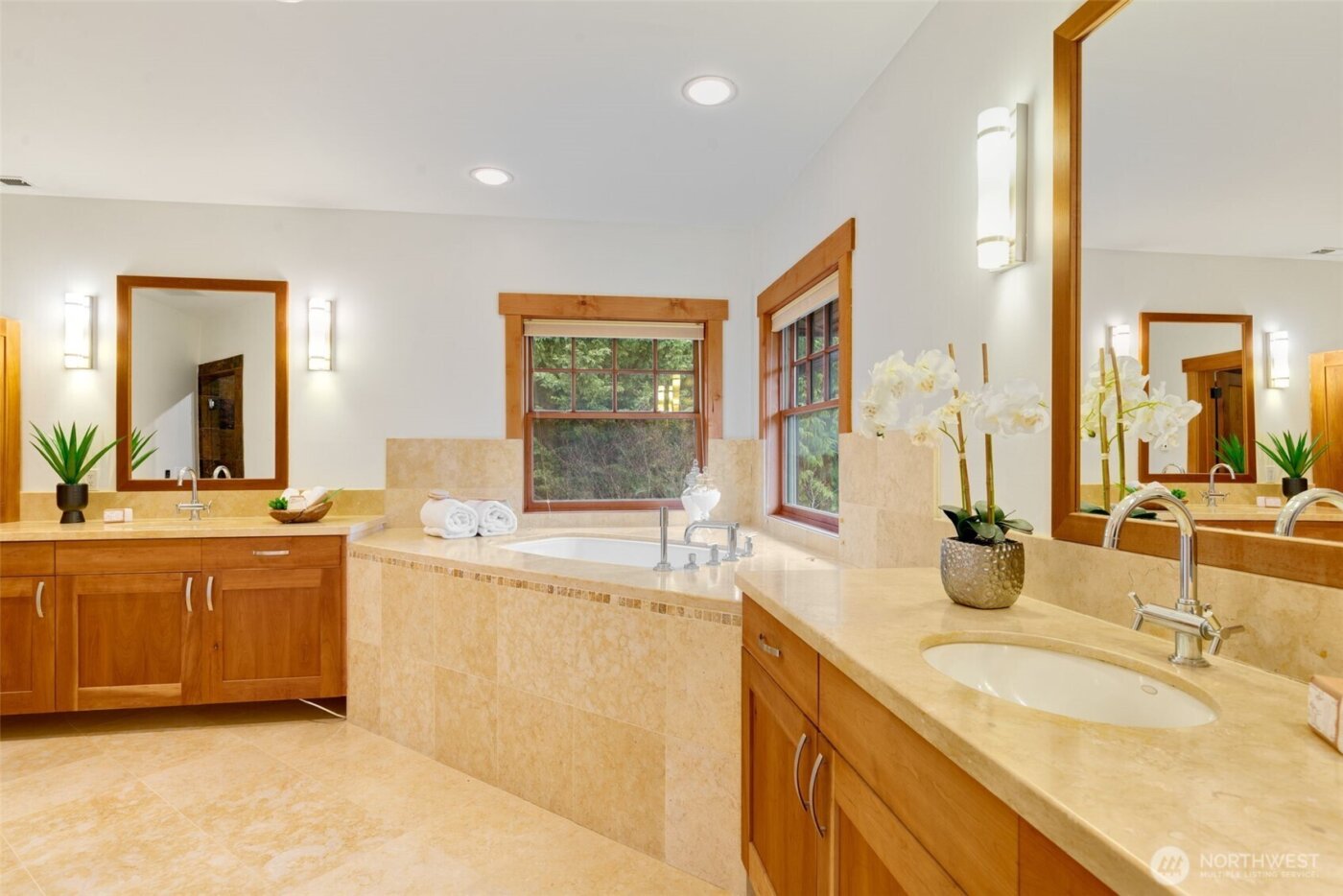 43013 SE 163rd Street , North Bend, WA 98045-9063