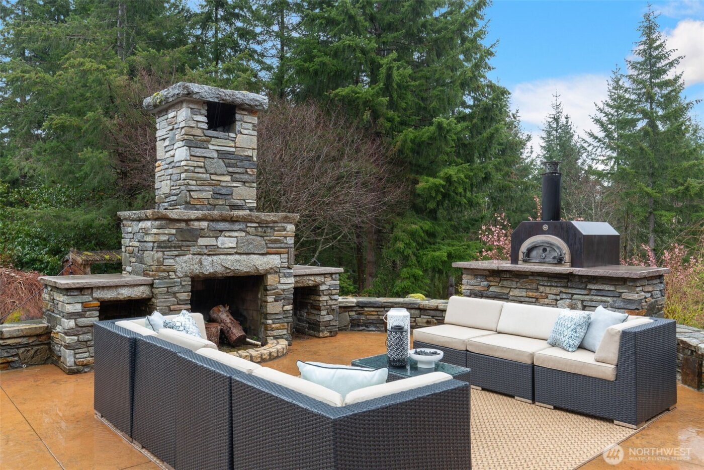 43013 SE 163rd Street , North Bend, WA 98045-9063