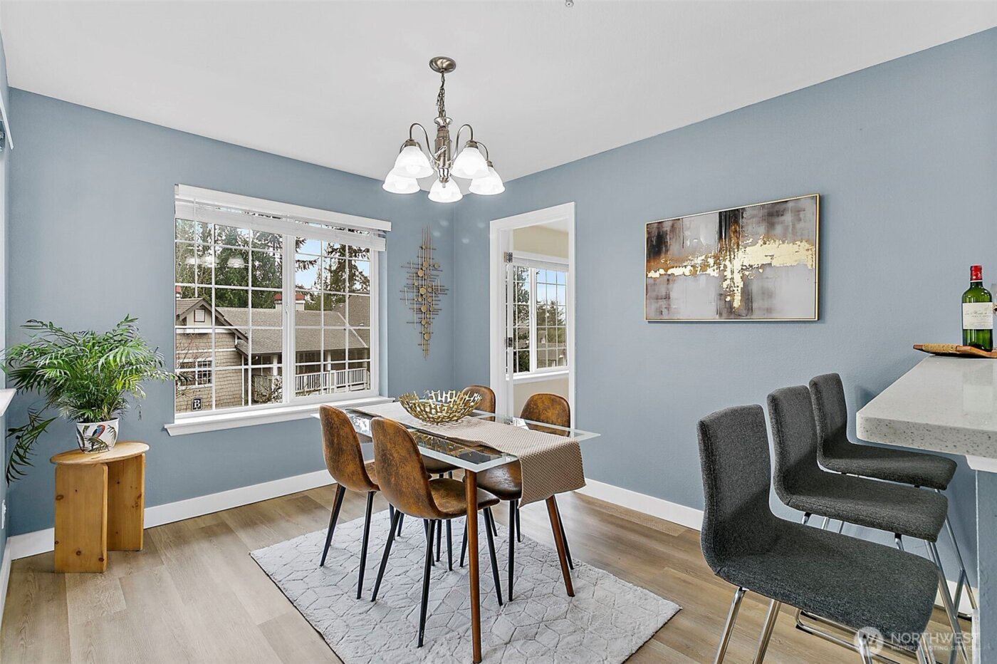 18505 SE Newport Way #C214, Issaquah, WA 98027