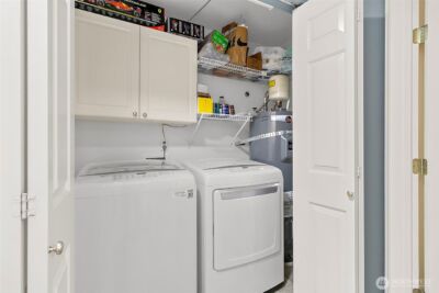 18505 SE Newport Way #C214, Issaquah, WA 98027 - Photo 15