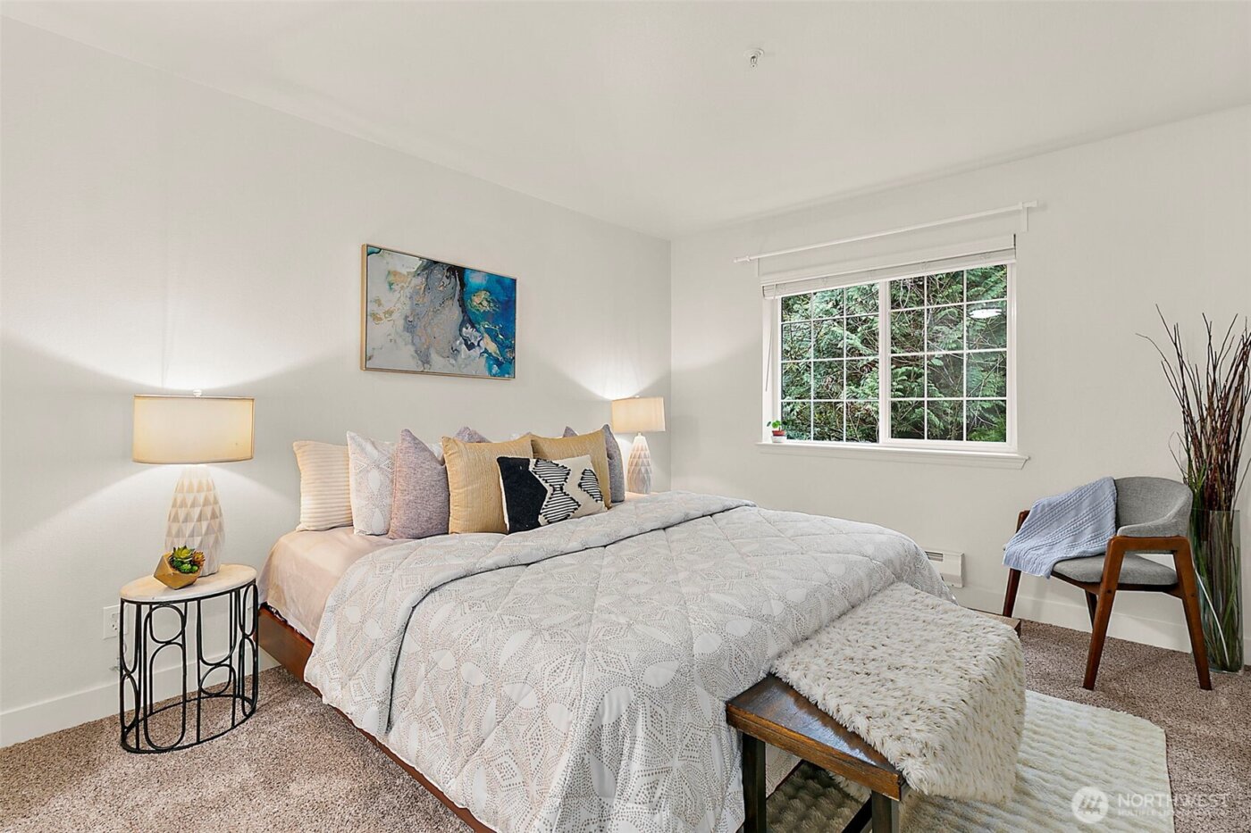 18505 SE Newport Way #C214, Issaquah, WA 98027