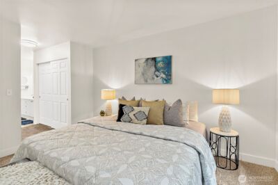18505 SE Newport Way #C214, Issaquah, WA 98027 - Photo 19