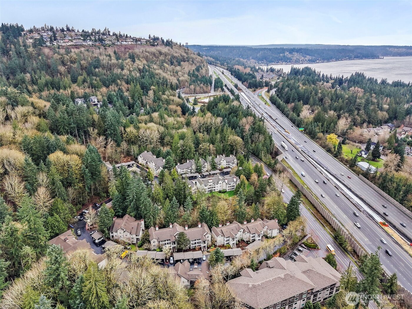 18505 SE Newport Way #C214, Issaquah, WA 98027