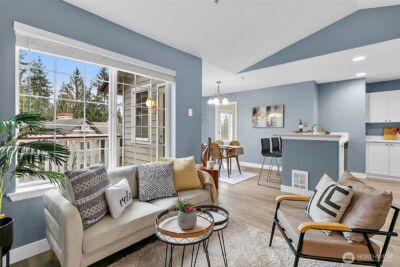 18505 SE Newport Way #C214, Issaquah, WA 98027 - Photo 5