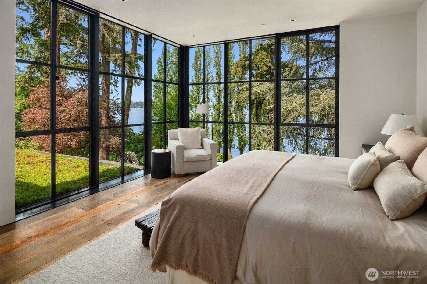 61625 RS Undisclosed , Bellevue, WA 98004