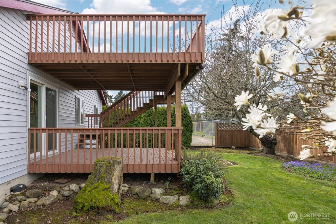 3412 W 4th St , Anacortes, WA 98221