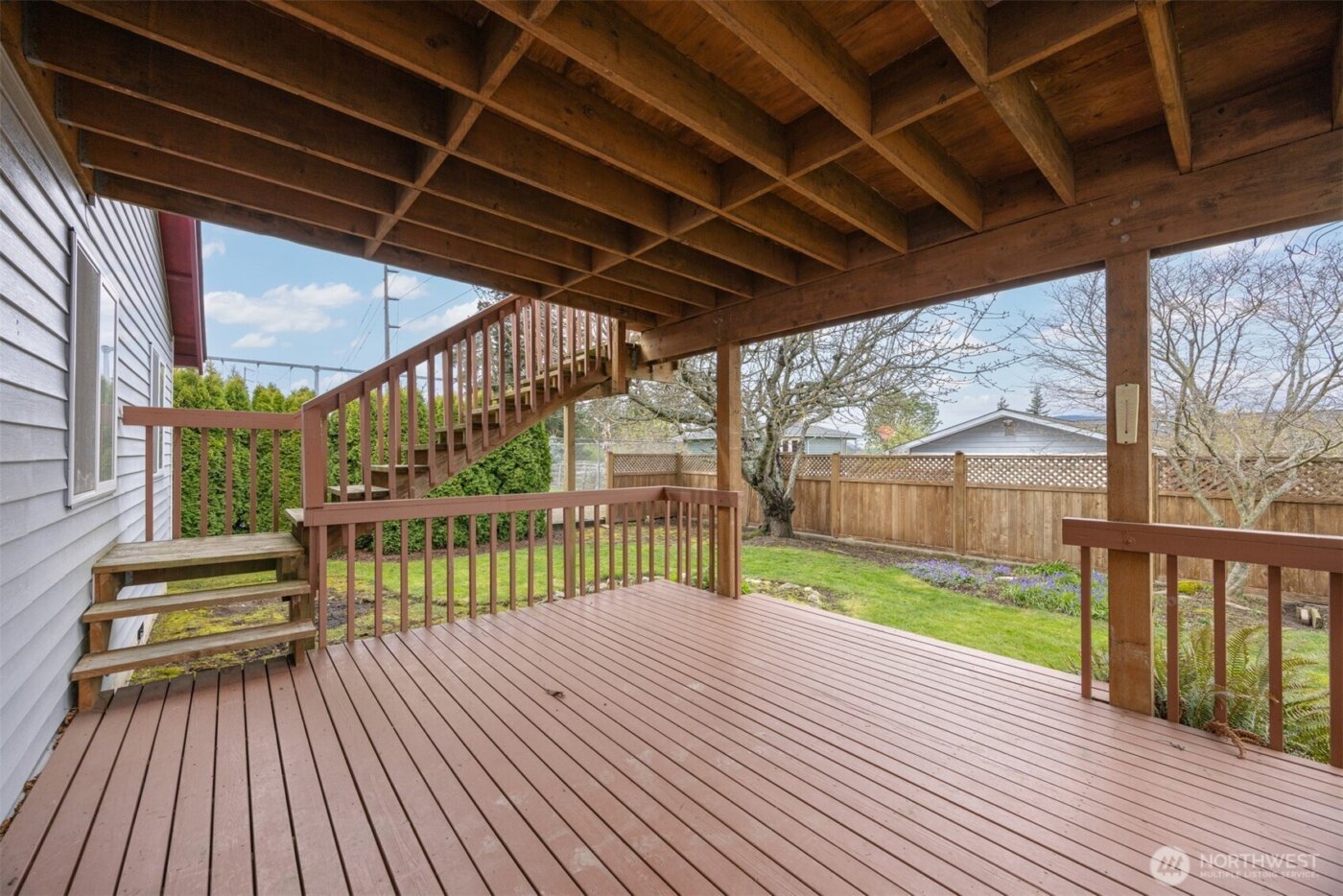 3412 W 4th St , Anacortes, WA 98221