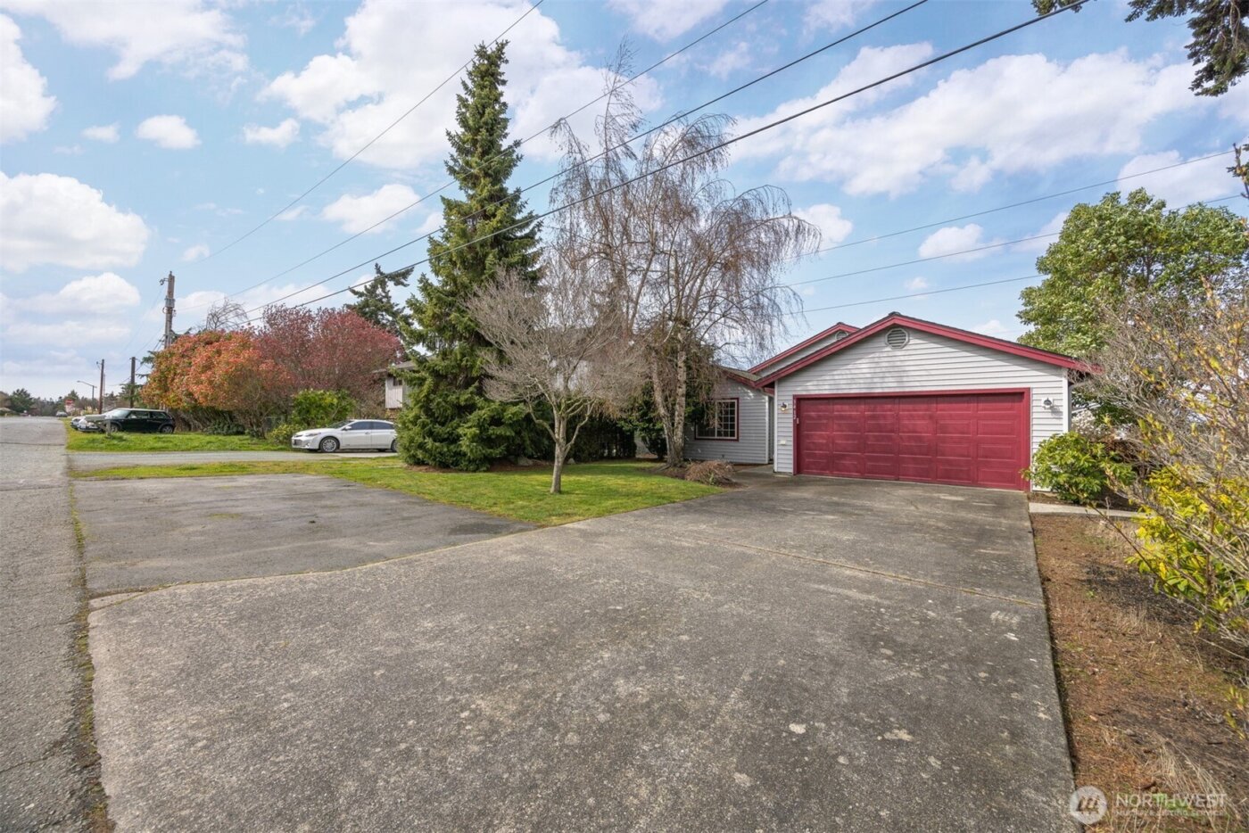 3412 W 4th St , Anacortes, WA 98221