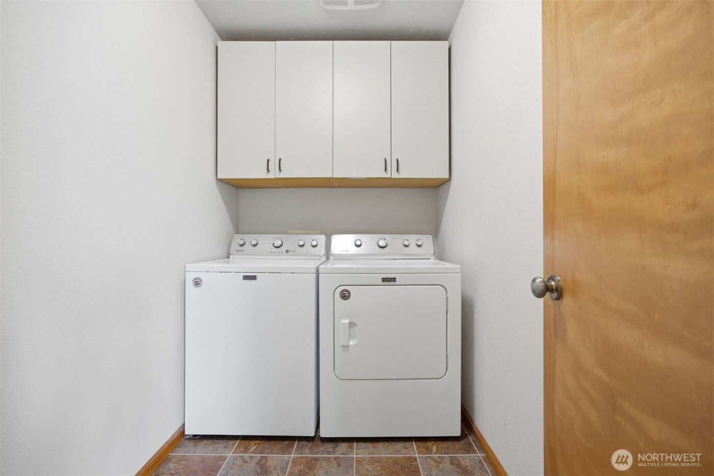 3412 W 4th St , Anacortes, WA 98221