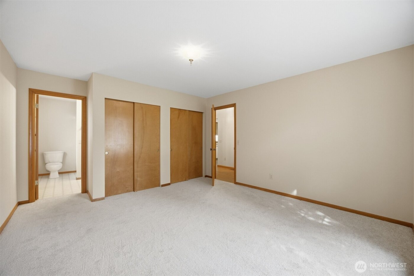 3412 W 4th St , Anacortes, WA 98221