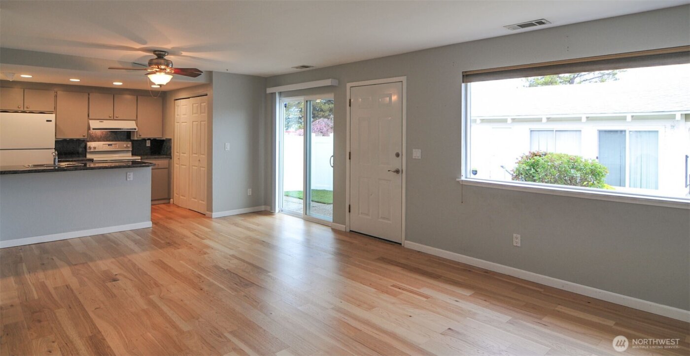 100 Simon Street #17, East Wenatchee, WA 98802