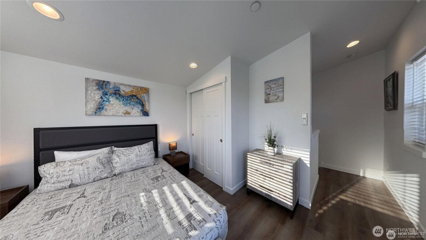 890 Magellan Avenue NE #3, Ocean Shores, WA 98569