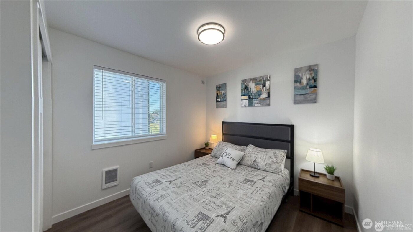 890 Magellan Avenue NE #3, Ocean Shores, WA 98569