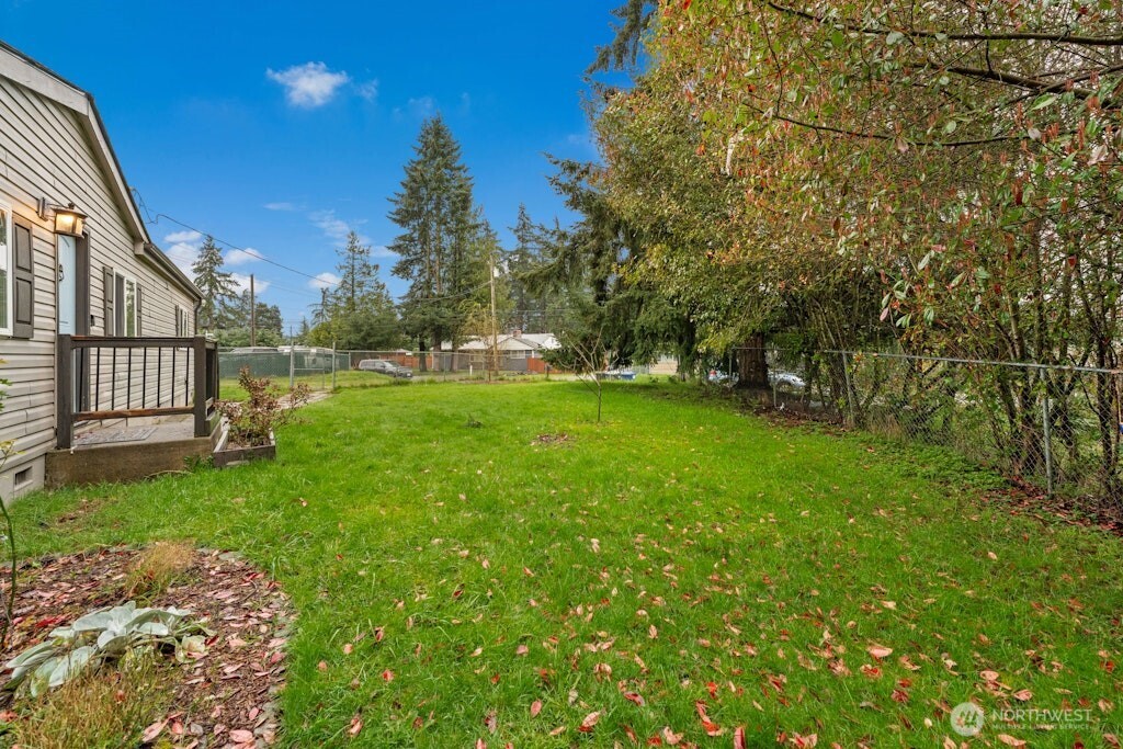 1525 91st Street E, Tacoma, WA 98445-4133