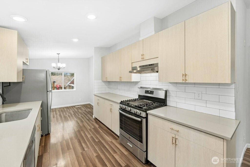 1525 91st Street E, Tacoma, WA 98445-4133