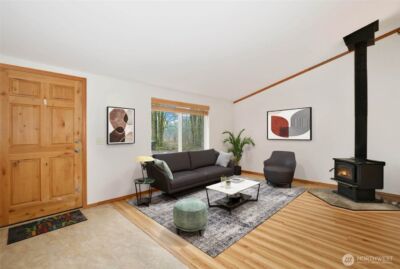 18226 SE 164th Street , Renton, WA 98058 - Photo 2