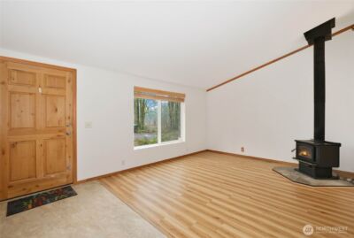 18226 SE 164th Street , Renton, WA 98058 - Photo 3