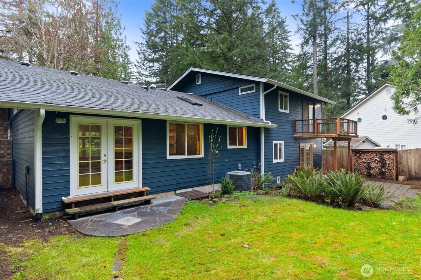 6910 Glen Annie Lane SW, Olympia, WA 98512