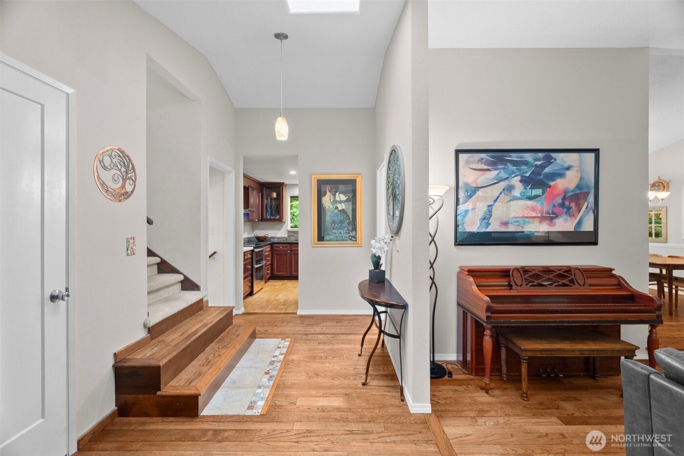 6910 Glen Annie Lane SW, Olympia, WA 98512