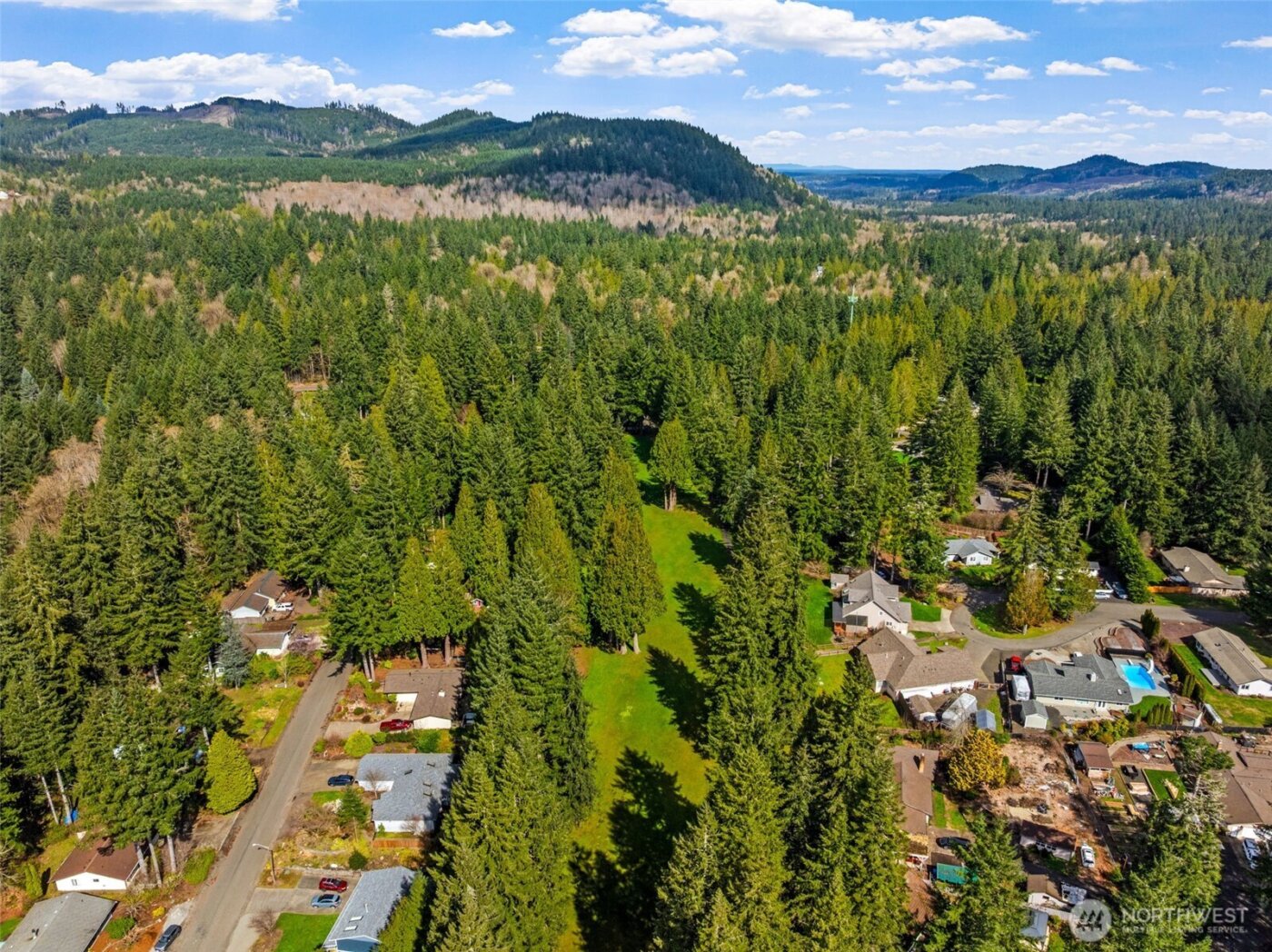 6910 Glen Annie Lane SW, Olympia, WA 98512