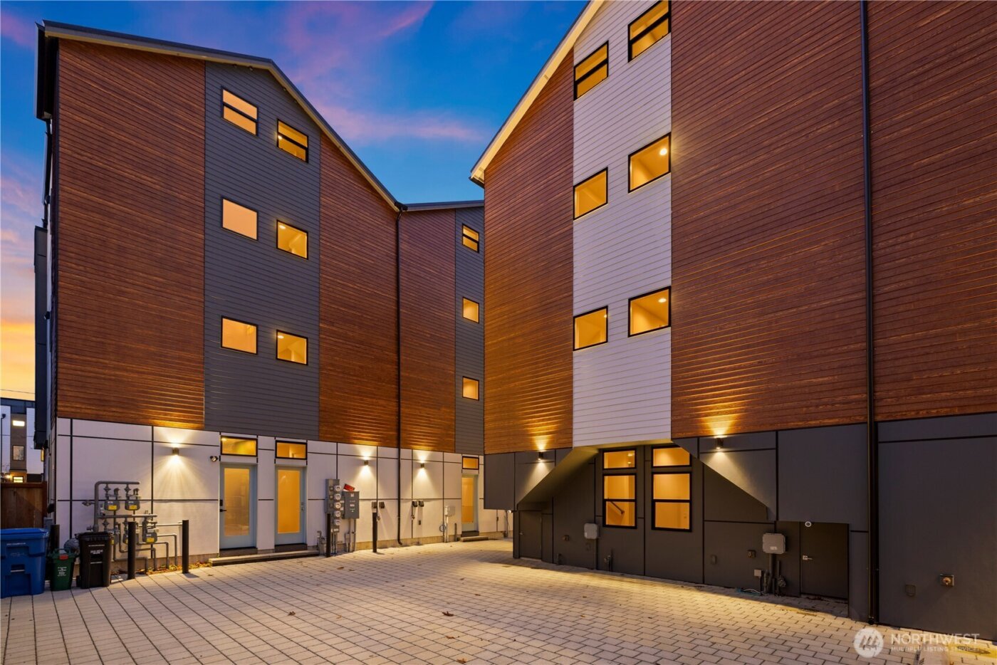 5515 C 9th Avenue NW, Seattle, WA 98107