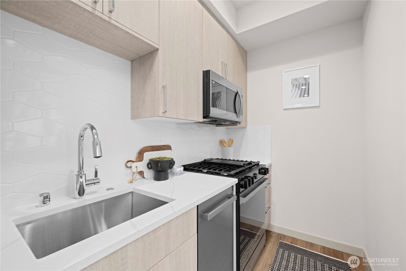 5515 C 9th Avenue NW, Seattle, WA 98107