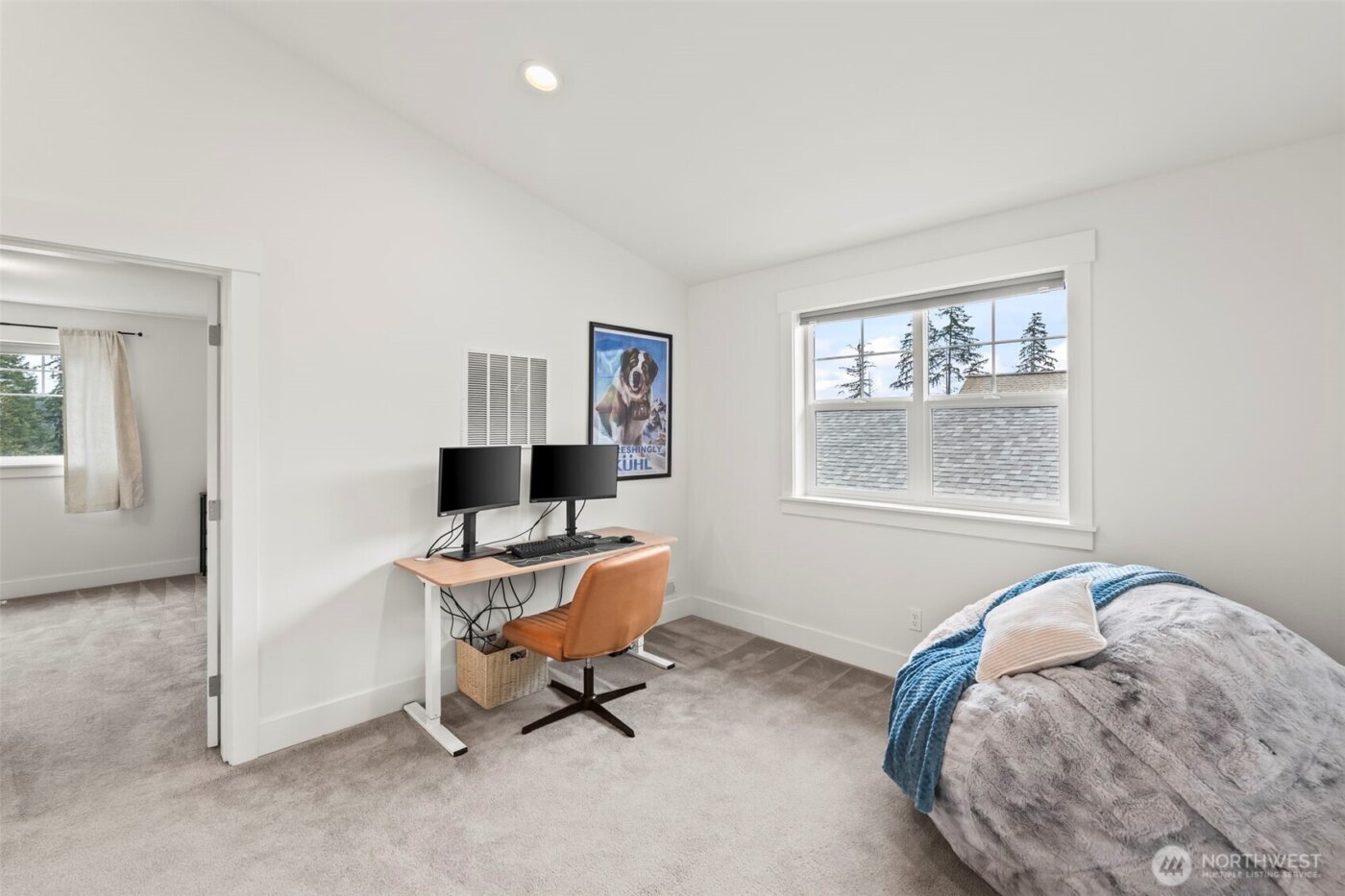 30 E Cedarland Lane , Allyn, WA 98524