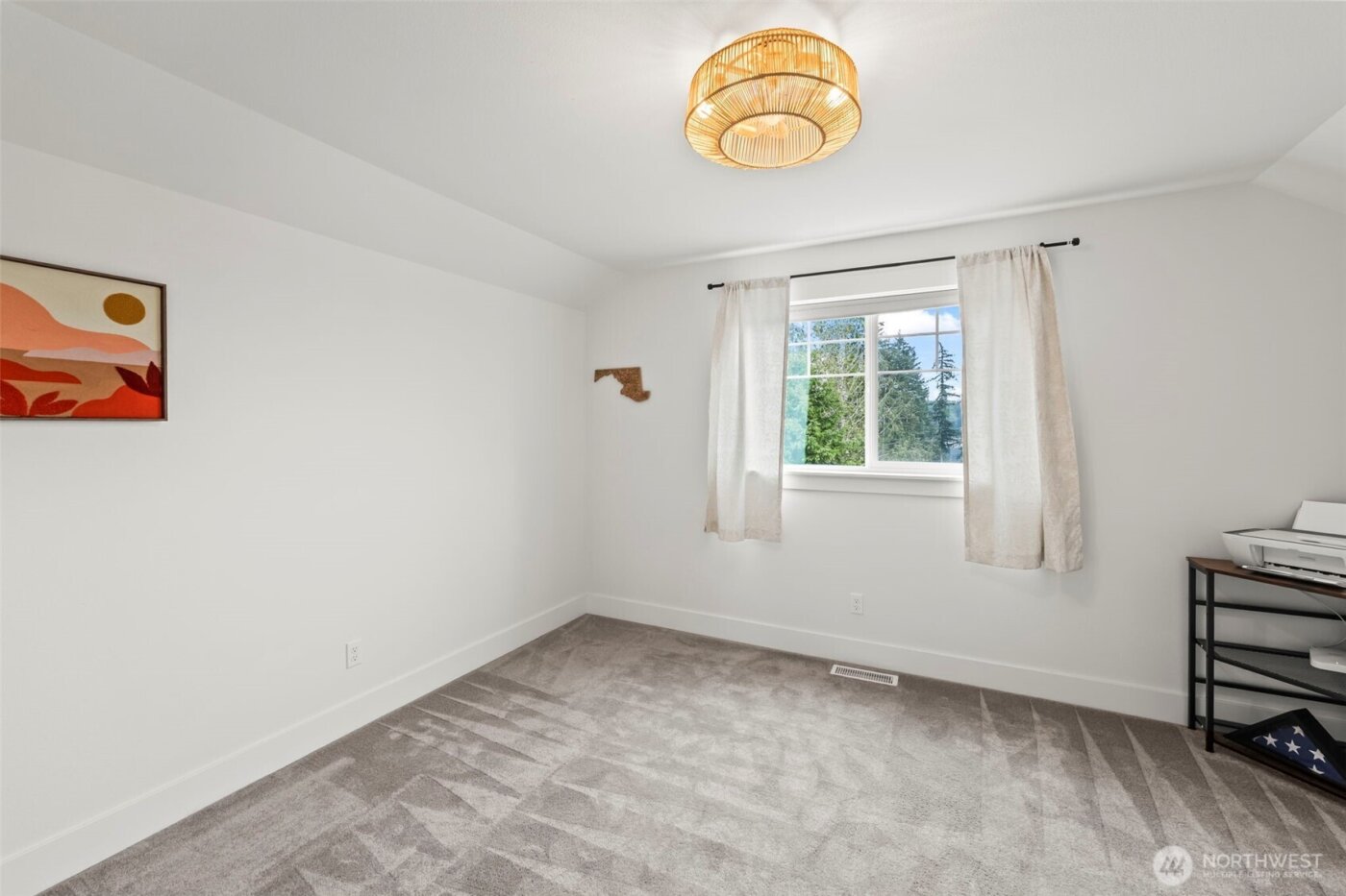 30 E Cedarland Lane , Allyn, WA 98524